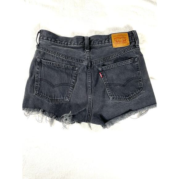 Levi’s 501 High Rise Cutoff Shorts Black Denim Sz 27 - Picture 2 of 6